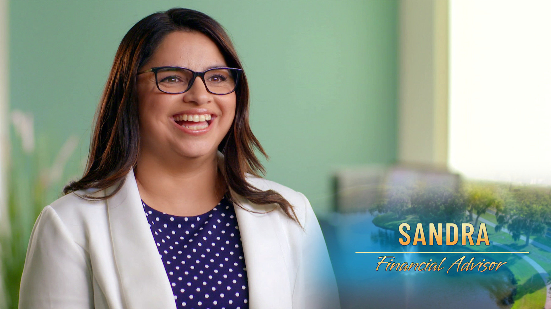 Sandra | Financial Advisor