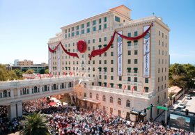 The day was all the more historic given Chairman of the Board Religious Technology Center, Mr. David Miscavige, delivered the keynote address and cut the ribbon, marking a new era for the “jewel of Clearwater.”